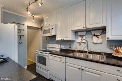 3254 S Utah St, Arlington, VA 22206 - photo 5