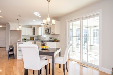 159 Old Pasture Rd unit Lot 42, Dracut, MA 01826 - photo 5