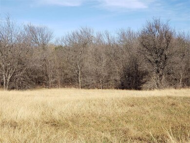 Nice treed build site, middle of lot