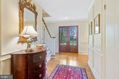 645 Lakeview Cir, Newtown Square, PA 19073 - photo 6