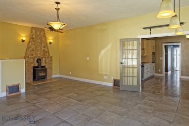 1064 W Mercury St, Butte, MT 59701 - photo 2