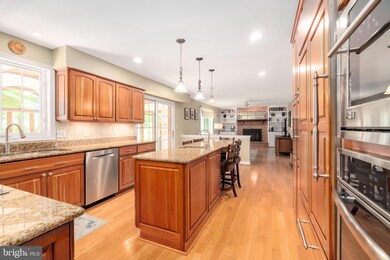 2 Harnel Ct, Baldwin, MD 21013 - photo 3