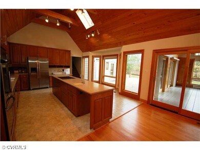 Kitchen - Gorgeous kitchen w/vaulted cypress ceili