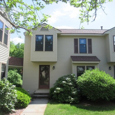 52 Apache Way, Tewksbury, MA 01876 - photo 2