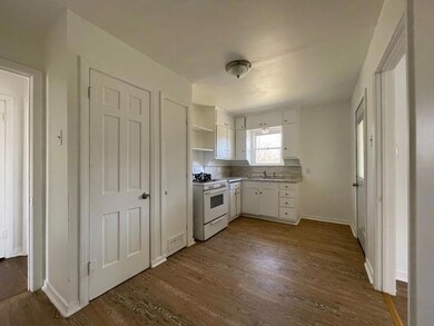 1311 E Ennis Ave, Ennis, TX 75119 - photo 6