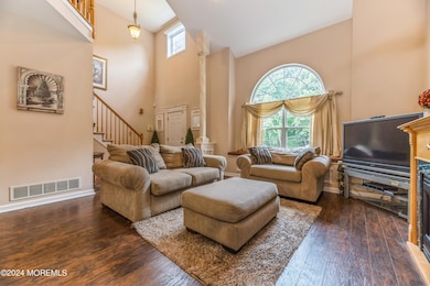 95 Nutmeg Rd, Matawan, NJ 07747 - photo 3