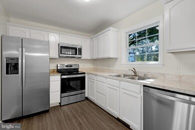 4933 Elm St, Shady Side, MD 20764 - photo 3