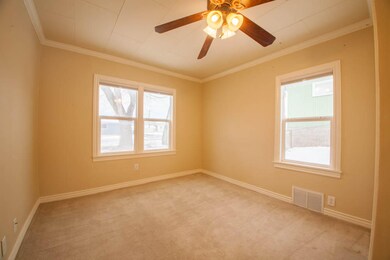 Bedroom 1 (Upper Level)