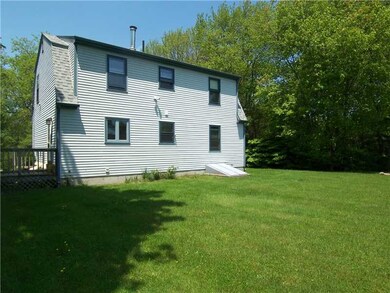 474 Curtis Corner Rd, Wakefield, RI 02879 - photo 2