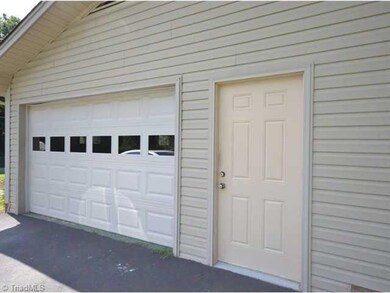 3332 Staleys Farm Rd, Asheboro, NC 27205 - photo 3