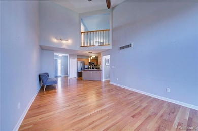 1040 Spirea unit 56, Howell, MI 48843 - photo 4