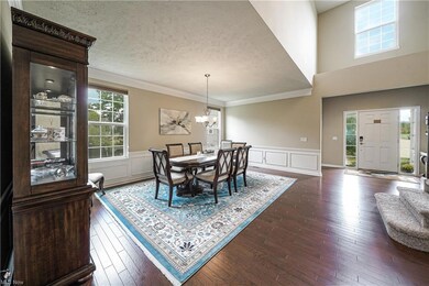 700 Shannon Place, Aurora, OH 44202 - photo 2