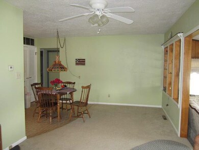 110 Ems B60 Ln, Warsaw, IN 46582 - photo 5