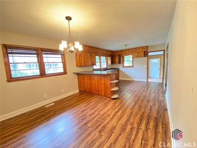 53 Wallis St, Elberton, GA 30635 - photo 5