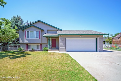 9567 MAPLE WITH SHOP