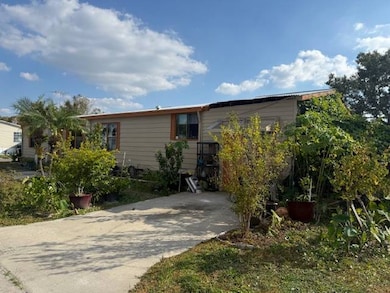 9714 Magnolia Way, Tampa, FL 33635 - photo 4