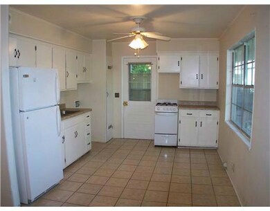 1401 W Sycamore St, Rogers, AR 72758 - photo 3