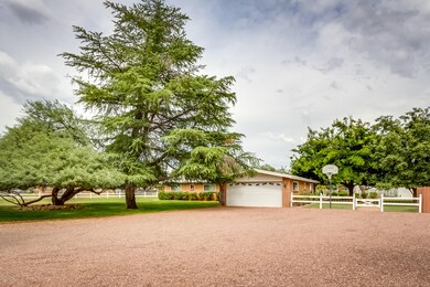 Two Car Garage