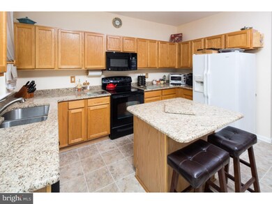 27 Shawn Ln, Bear, DE 19701 - photo 4