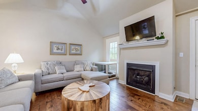 12-web-or-mls-4076 Loblolly Ln Richmond