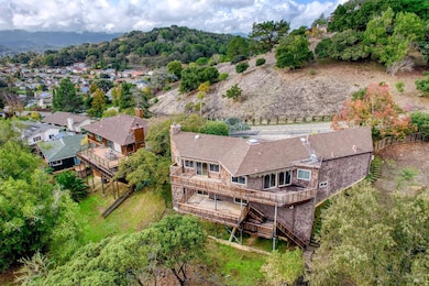 10 Robinhood Dr, Novato, CA 94945 - photo 3