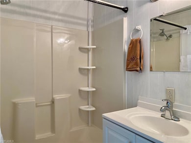 14 Pearl Dr unit 14P, Naples, FL 34114 - photo 5