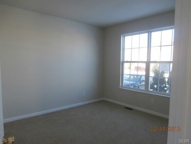 7392 Iron Dr, Macungie, PA 18062 - photo 7