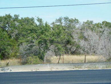 8300 Ranch Rd, San Marcos, TX 78666 - photo 3