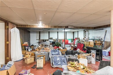 902 Oakwood Ct, New Albany, IN 47150 - photo 5