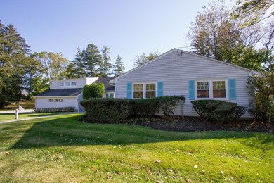 27 DWIGHT ROAD