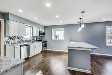 12713 W Atlantic Ave, Waukegan, IL 60085 - photo 4