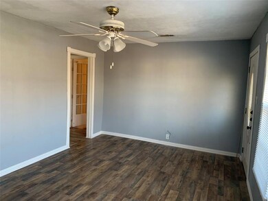 1103 Williams Ave, Cleburne, TX 76033 - photo 5