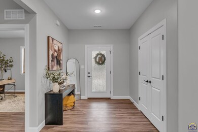 2620 E 26th Ct, Lawrence, KS 66046 - photo 6