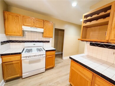 1933 Claudina Ave, Los Angeles, CA 90016 - photo 5