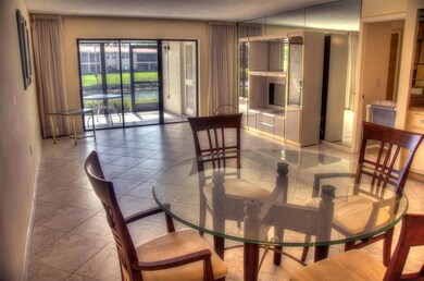 Livingroom & Dining