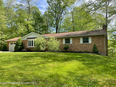 109 Forest Dr, Roaring Brook Township, PA 18444 - photo 4