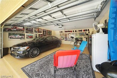 532 Jacaranda Pkwy E, Cape Coral, FL 33909 - photo 5