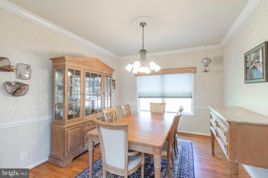 124 Chinaberry Dr, Lafayette Hill, PA 19444 - photo 4