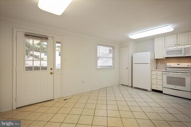 609 Glynlee Ct, Reisterstown, MD 21136 - photo 5