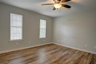 1325 Oakview Dr NE, Dalton, GA 30721 - photo 6