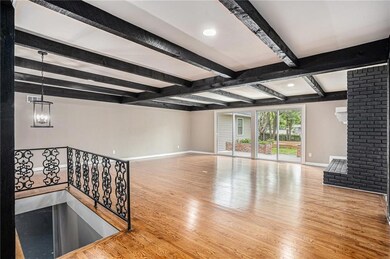 8641 Broadmoor St, Overland Park, KS 66212 - photo 4