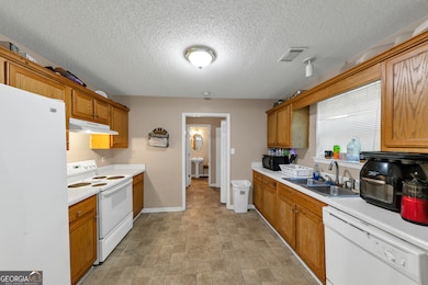 1117 Village Creek, Jonesboro, GA 30238 - photo 5