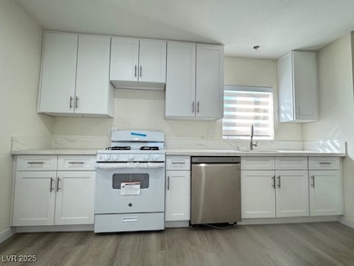 105 Ocotillo St, Henderson, NV 89015 - photo 6