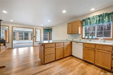 1149 N Cascade Ct, Lynden, WA 98264 - photo 6