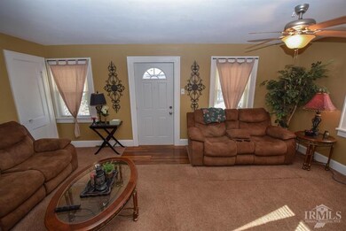 803 N Mulberry St, Muncie, IN 47305 - photo 6
