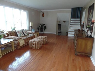 38 Cindy Crest Dr, Schenectady, NY 12306 - photo 7