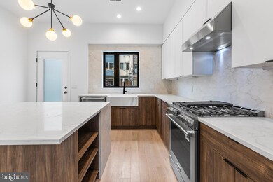 265 Delmar St, Philadelphia, PA 19128 - photo 5