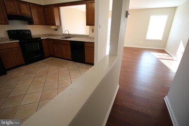 230 Gatehouse Cir unit 179, Doylestown, PA 18901 - photo 3