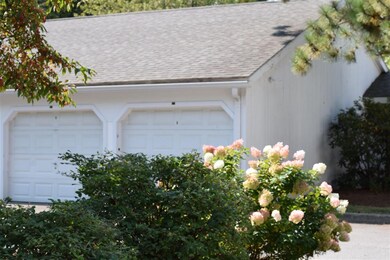 20 Winding Brook Dr, South Burlington, VT 05403 - photo 5