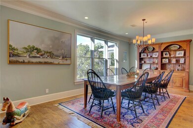 The dining room is quite spacious and can accommod